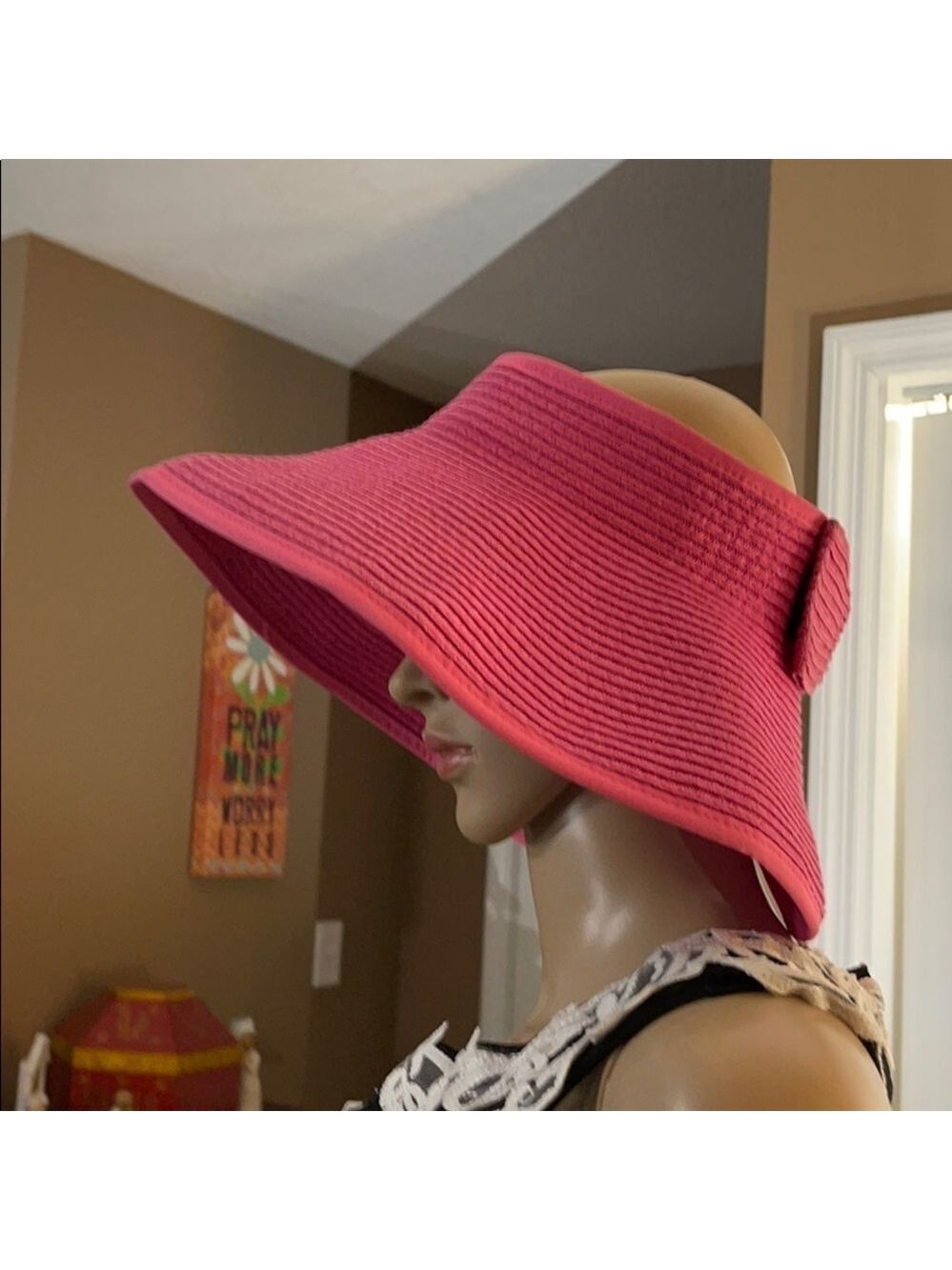 D and Y straw hat Q1,2 - Picture 4 of 6